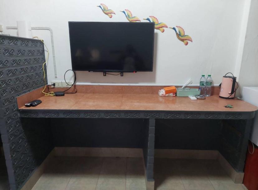 Pluemchai Guesthouse Jomtien Beach Buitenkant foto