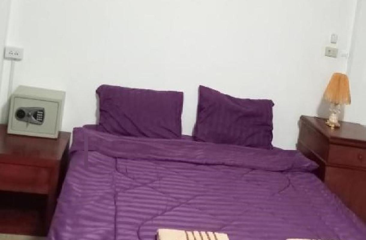 Pluemchai Guesthouse Jomtien Beach Buitenkant foto